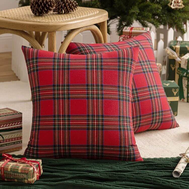 Red Plaid Pillow Cover Set