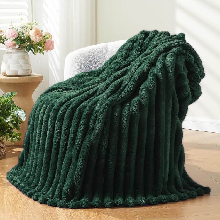 Green Plush Throw Blanket