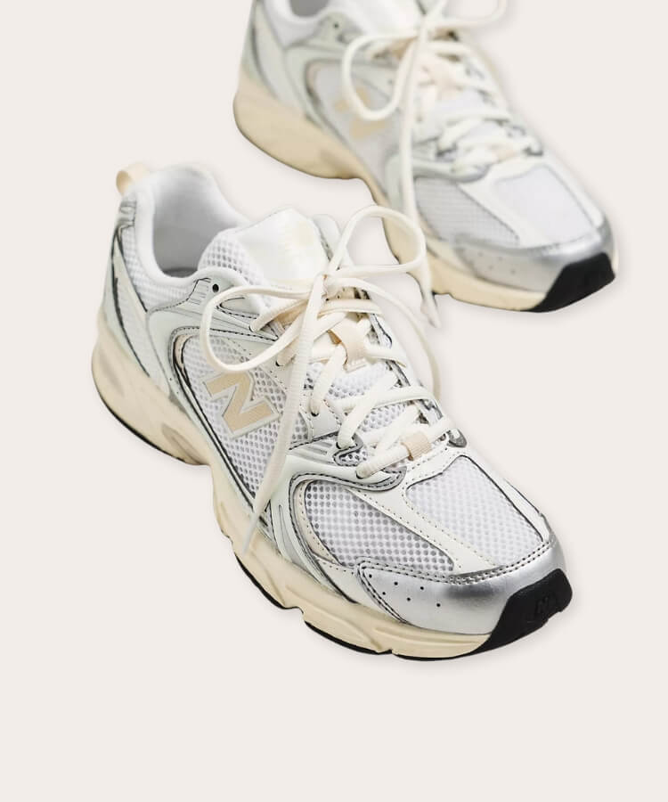 530 Sneakers