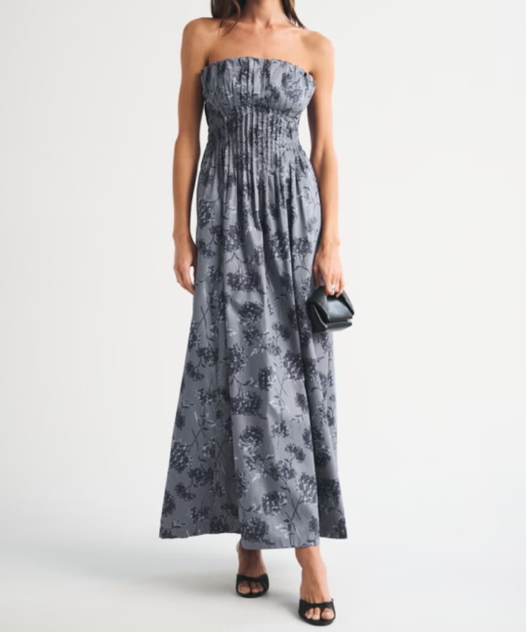 Bra-Free Strapless Pintuck Gown