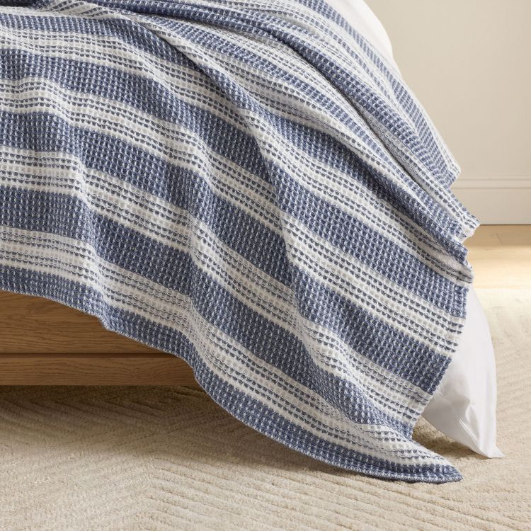 Waffle Weave Stripe Bed Blanket