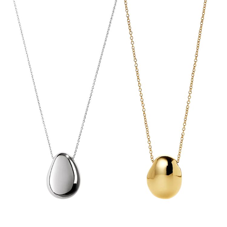 pendant necklace