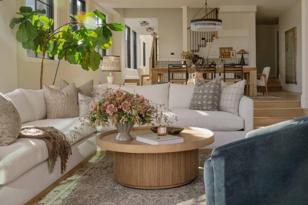 The Everygirl’s Guide to Buying a Sofa: Everything to Consider Before Making the Splurge