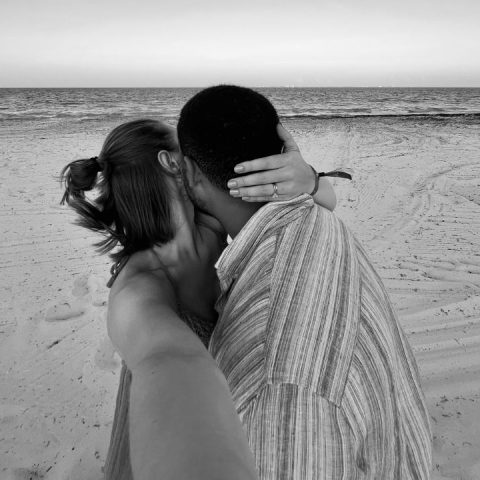 signs youre forcing a relationship