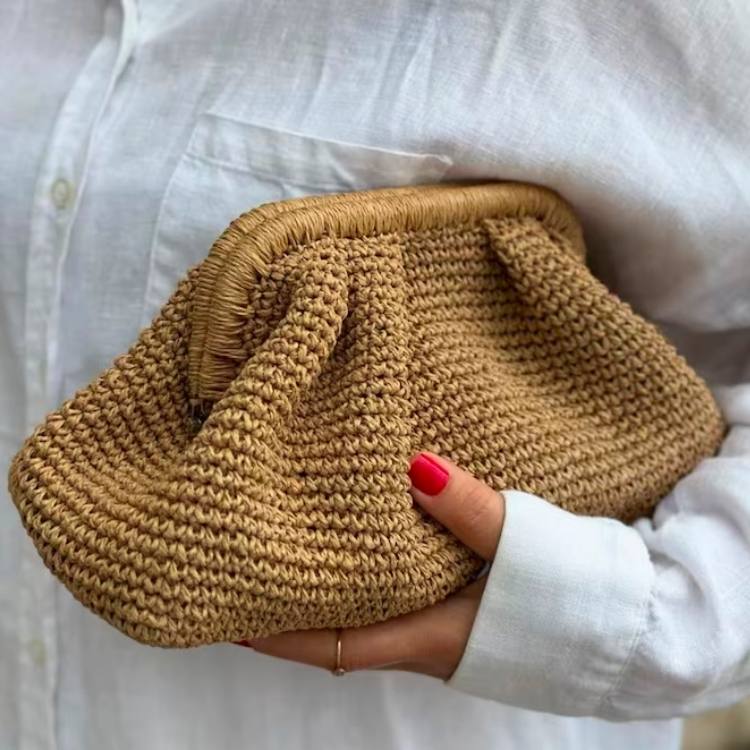 Small Raffia Clutch