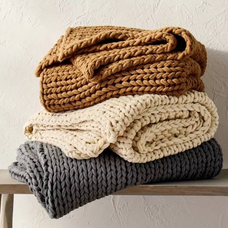 Knit Oversized Throw