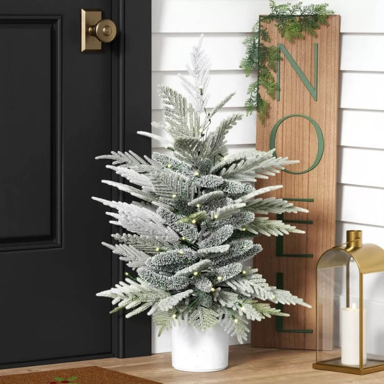Pre-Lit Artificial Christmas Tree