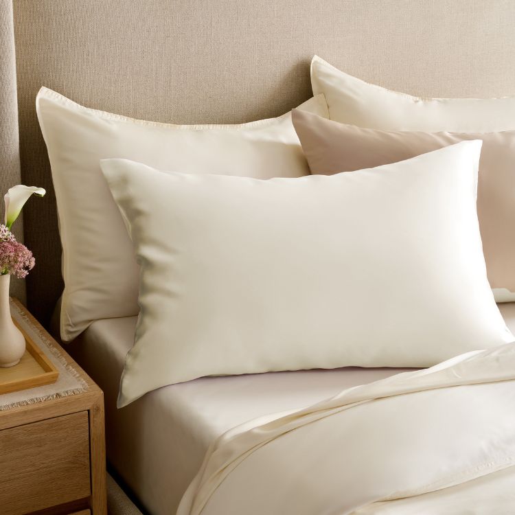 100% Mulberry Silk Pillowcase