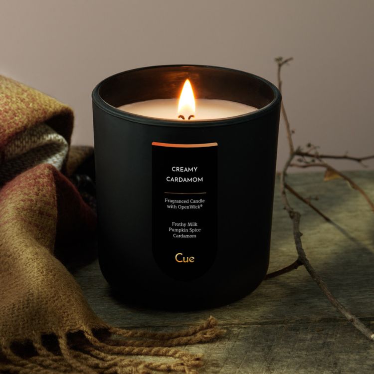 Coffeeshop-Inspired Candle
