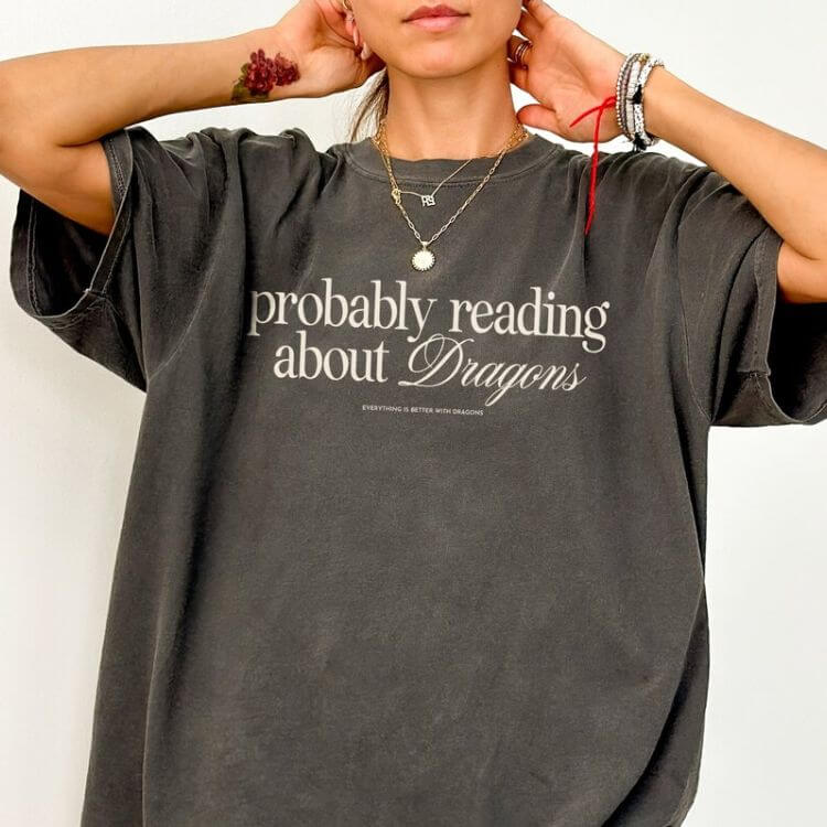 'Reading About Dragons' T-Shirt