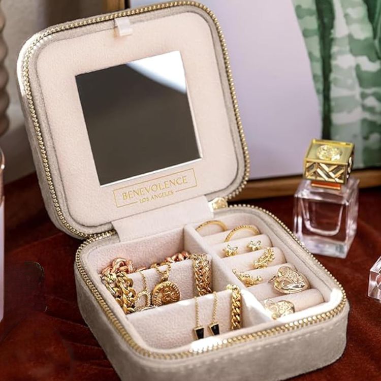 Travel Jewelry Organizer