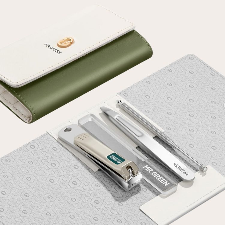 Personal Care Tools Compact Set