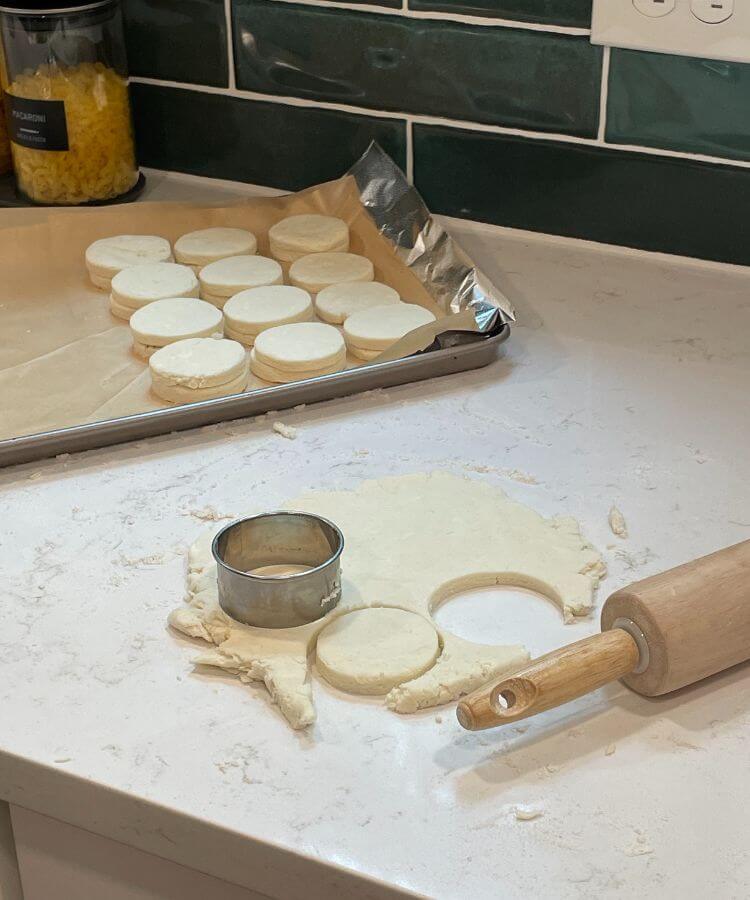 baking indoor hobby