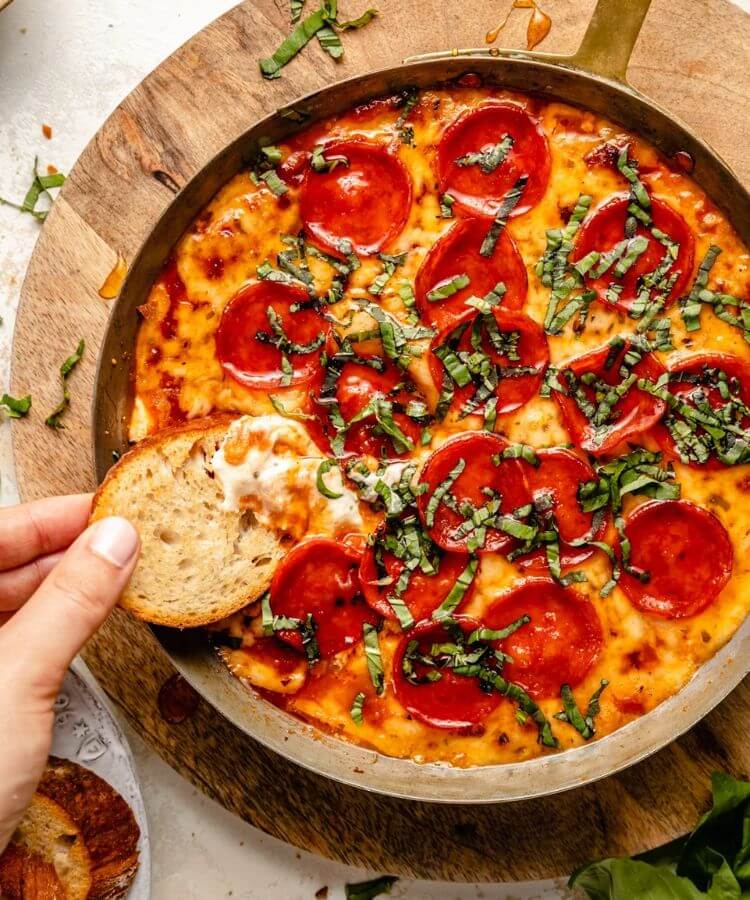 hot honey pepperoni pizza dip super bowl recipe