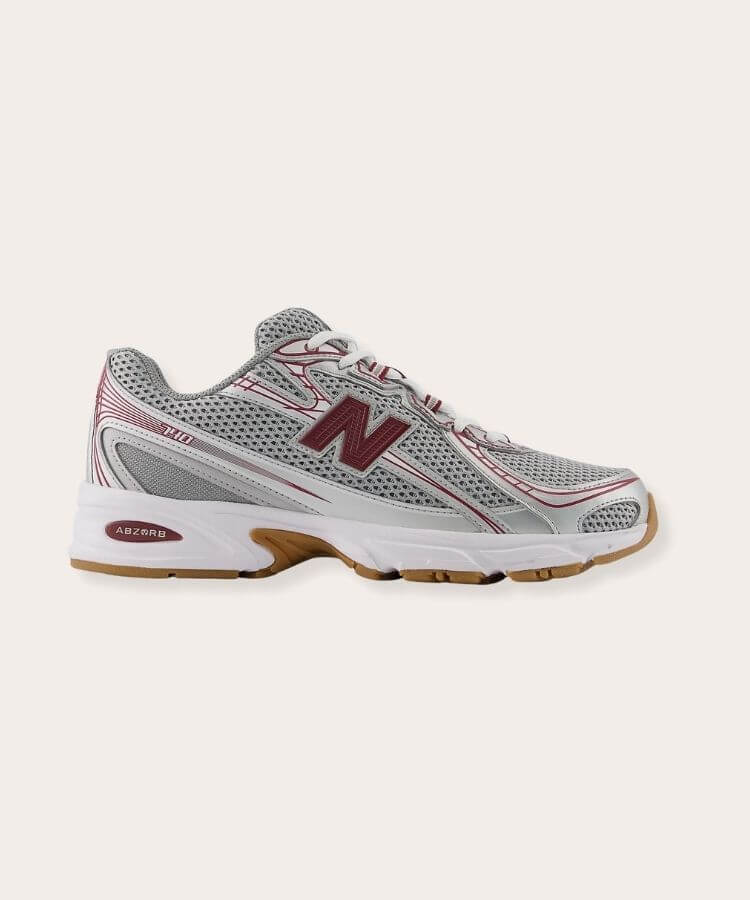 740 Sneakers
