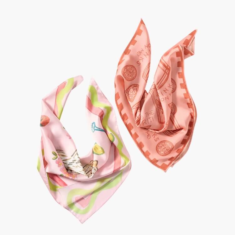 Set of 2 Patterned Scarves