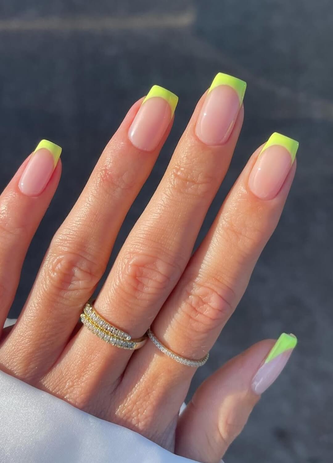 Aquarius nail ideas