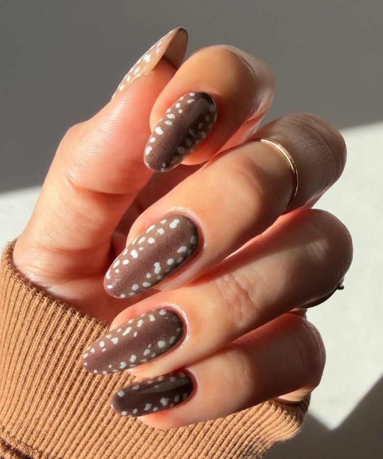 deer print trend for fall nails