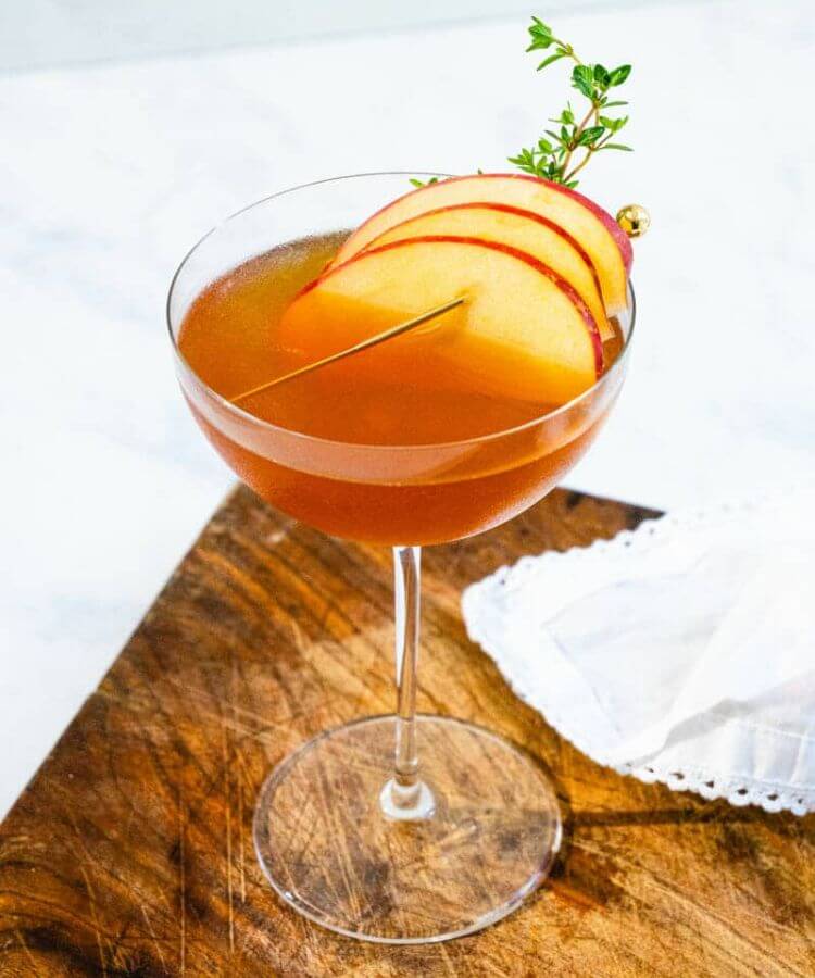 apple cider fall cocktail movie pairing