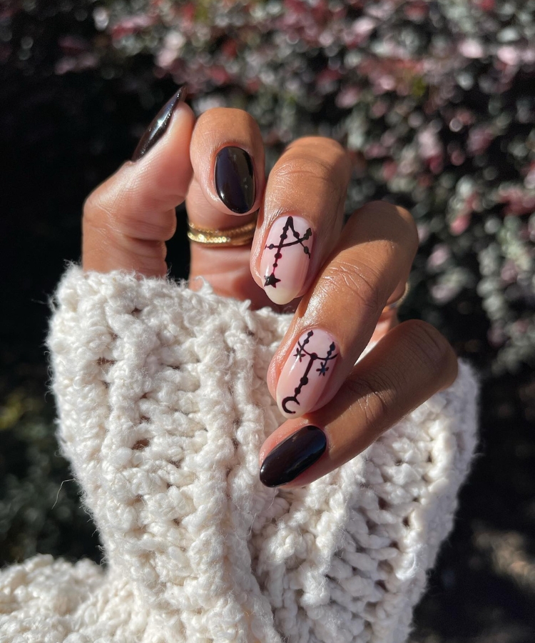 halloween nail ideas witch manicure