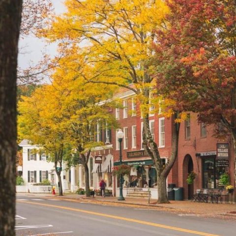 small towns like stars hollow