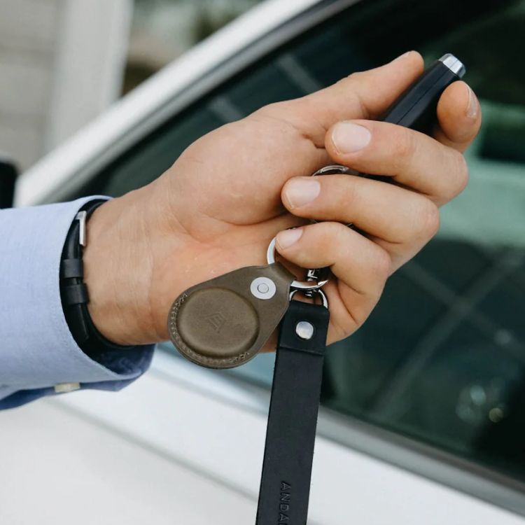 The AirTag Holder