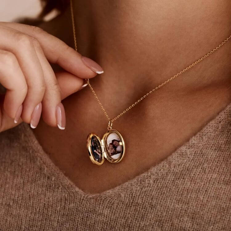 Custom Photo Locket