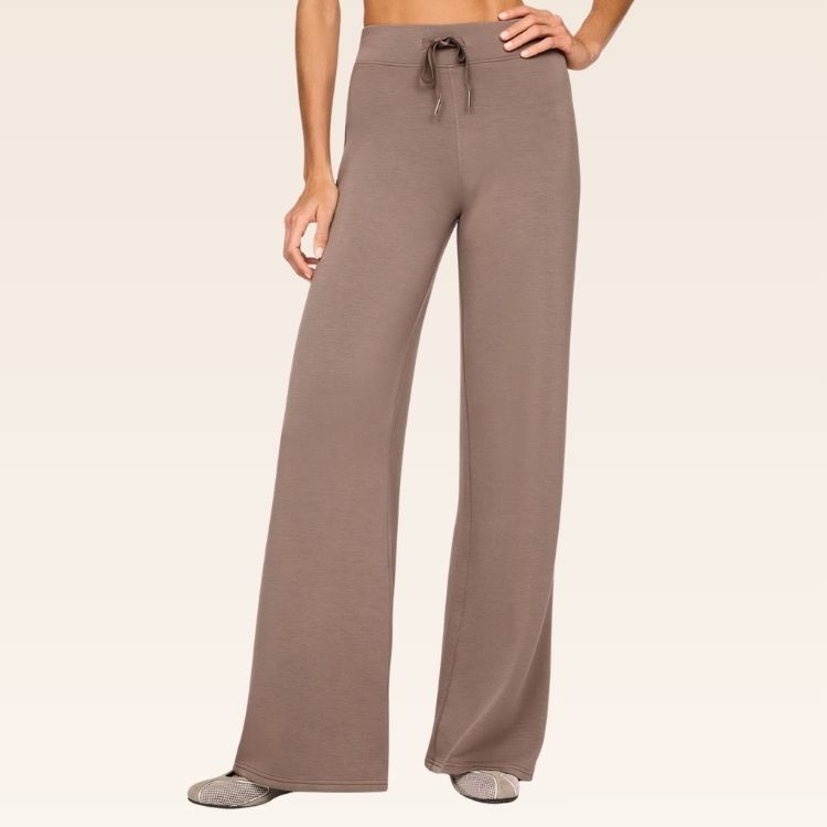 AirEssentials Wide-Leg Pants