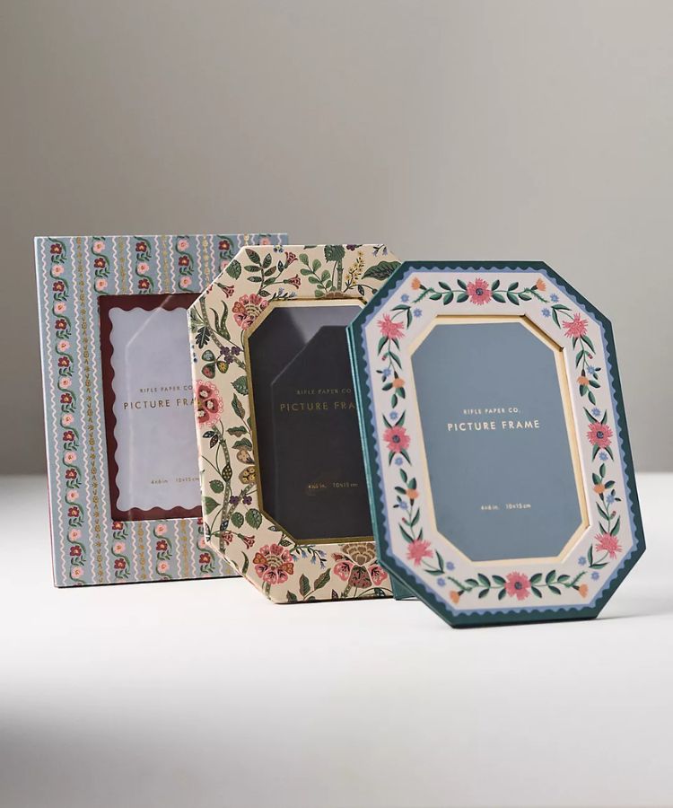 Floral Paper Picture Frame