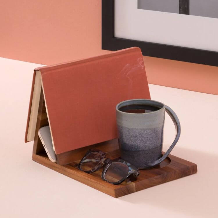 Book Nook™ Reading Valet