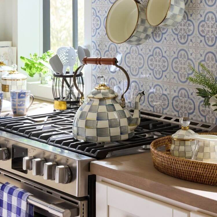 Check 2 Quart Tea Kettle