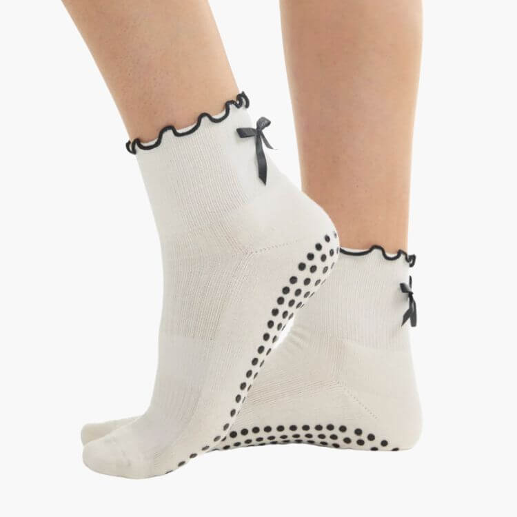 Bow Pilate Socks