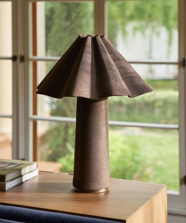 Ruffle Shade Table Lamp