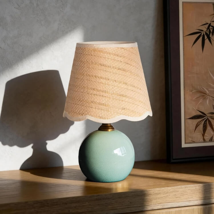 Scalloped Table Lamp