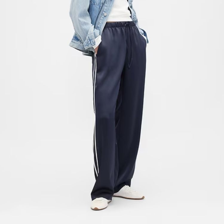 Relaxed Satin Straight-Leg Crop Pants
