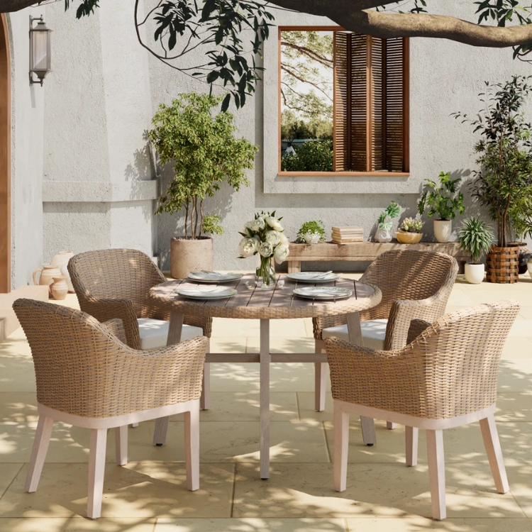 Outdoor Wicker Dining Set