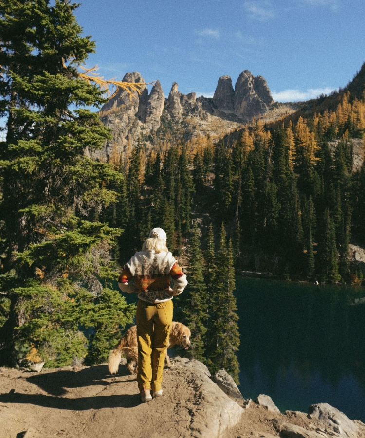 fall activities hiking