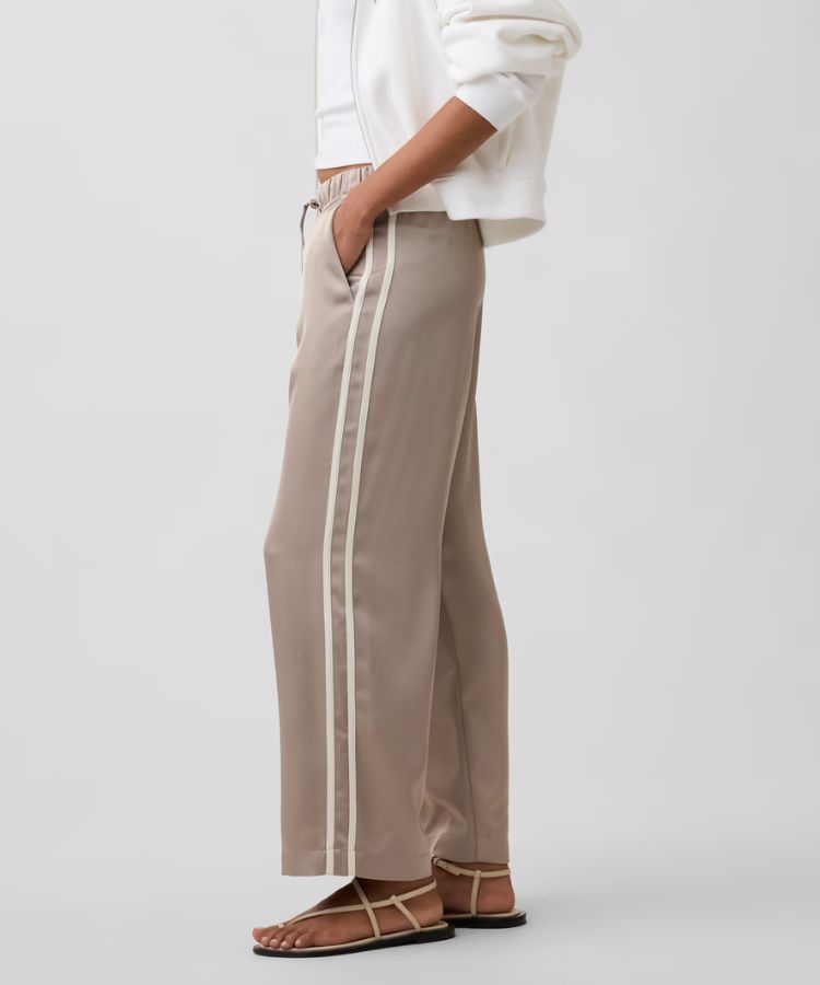 Satin Straight-Leg Crop Pants